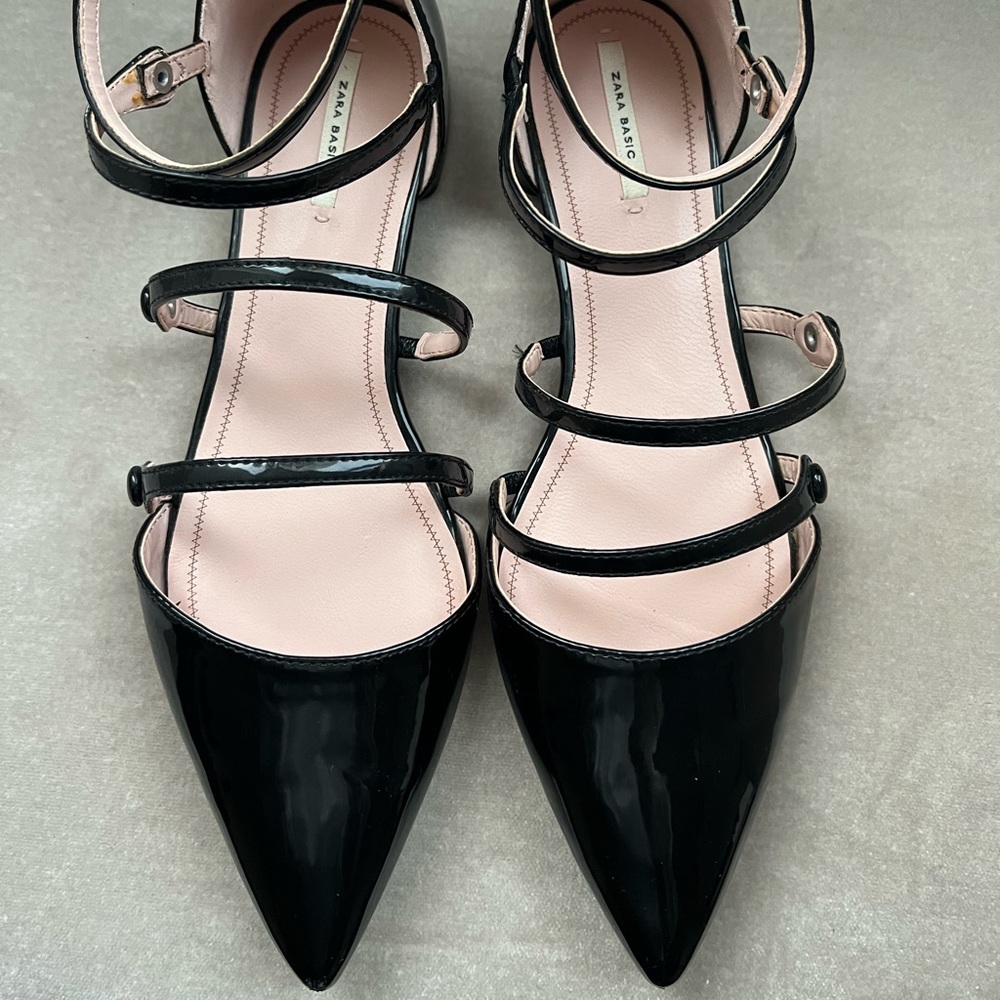 ZARA FLATS - Picture 2 of 3